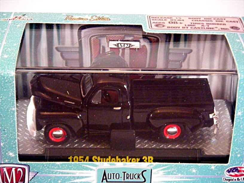 M2 Machines Auto-Thentics 1954 Studebaker 3B Pickup Truck