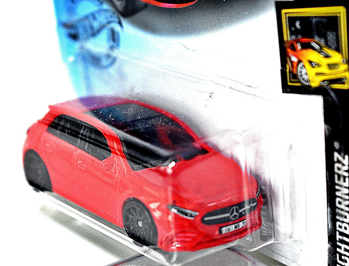 Hot Wheels - Mercedes-Benz A-Class