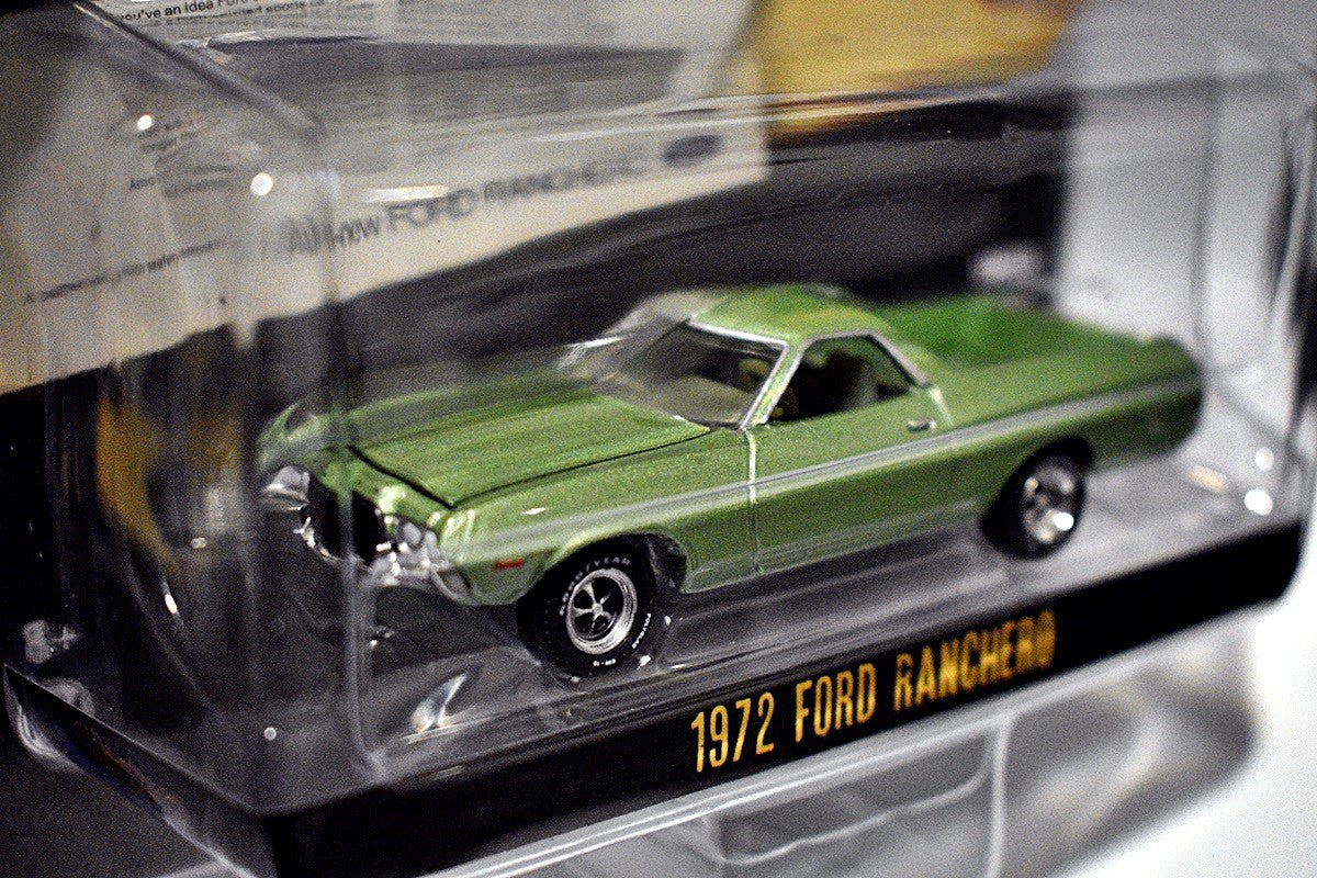 Greenlight Vintage Auto Ads - 1972 Ford Ranchero Pickup Truck