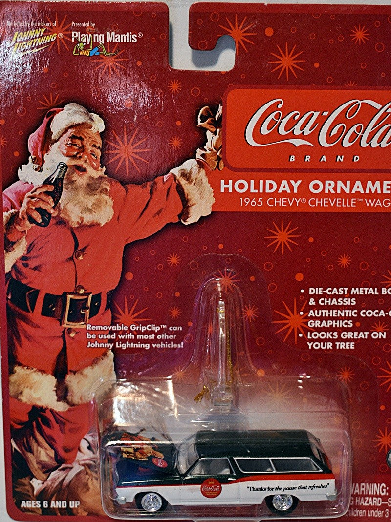 Johnny Lightning - 2004 Coca-Cola Automents -  1965 Chevrolet Chevelle Station Wagon