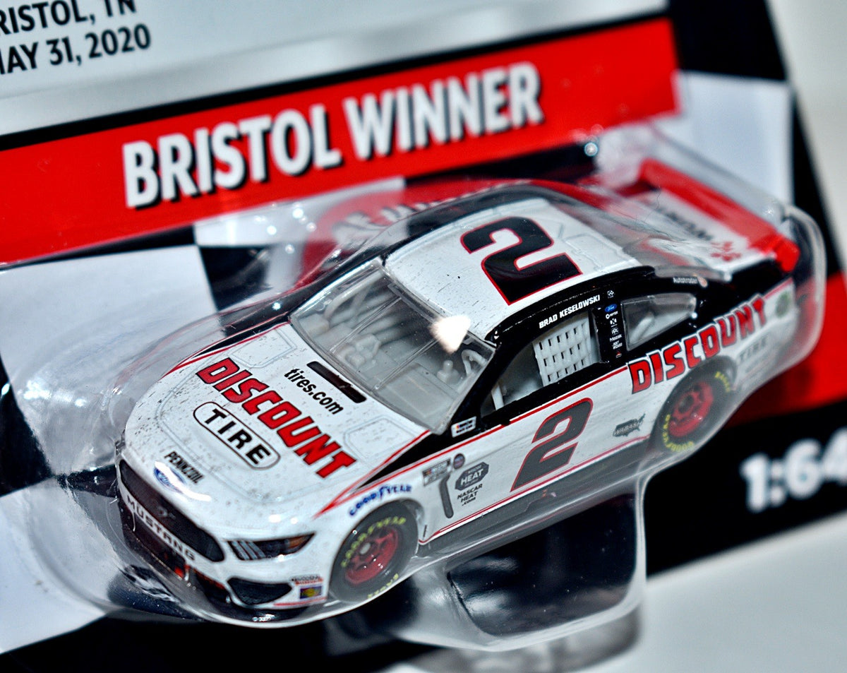 Lionel NASCAR Authentics -  Team Penske Brad Keselowski Bristol Winning Discount Tire Ford Mustang