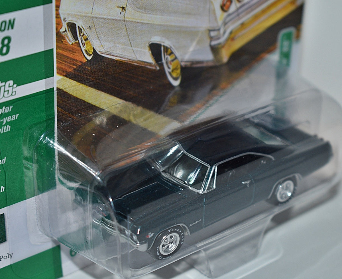 Johnny Lightning Muscle Cars USA - 1965 Chevrolet Impala SS