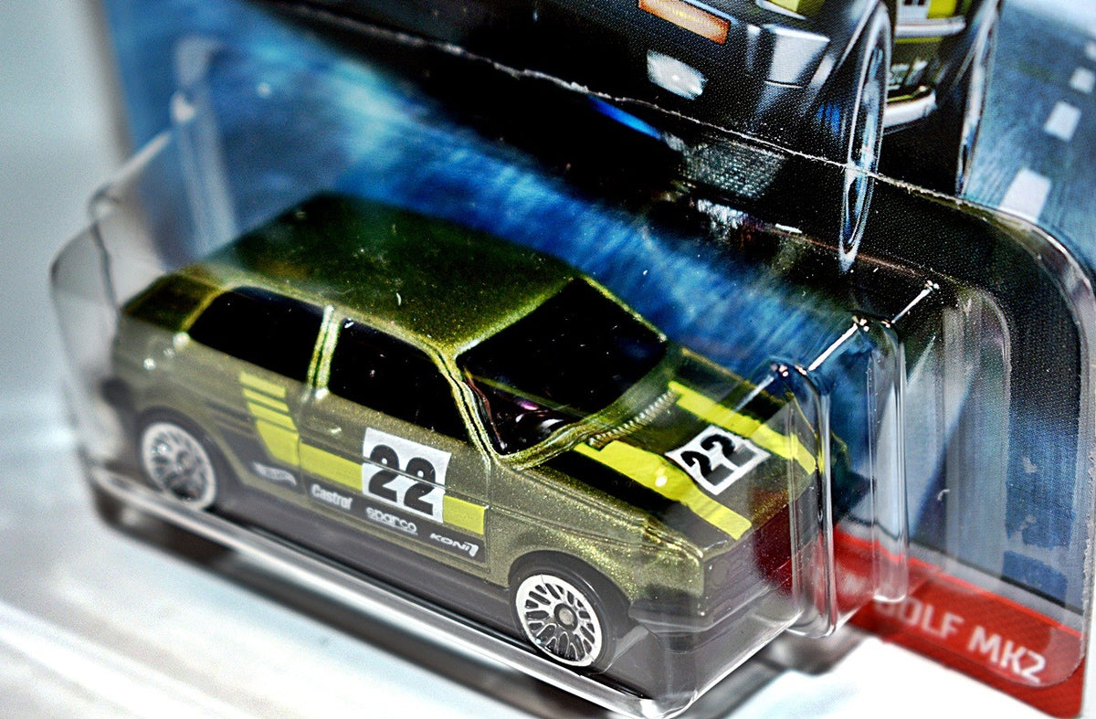 Hot Wheels Cult Racers - Volkswagen Golf MK2