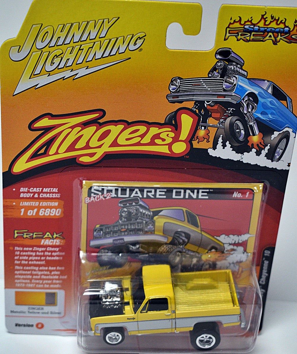 Johnny Lightning Street Freaks Zingers -  1973 Chevy Cheyenne - Squarebody - Pickup Truck