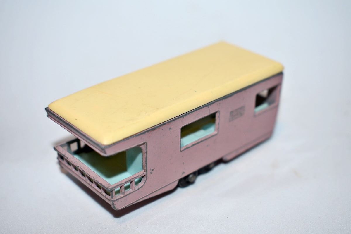Matchbox Regular Wheels - Trailer Caravan (1965)