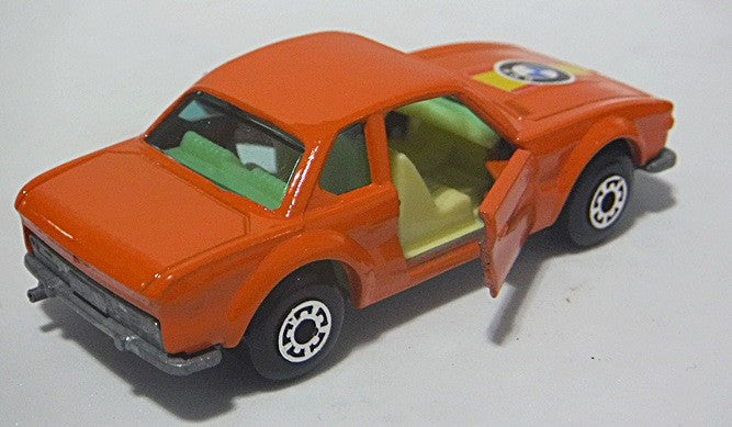 Matchbox (MB45B-1) BMW 3.0 CSL Coupe