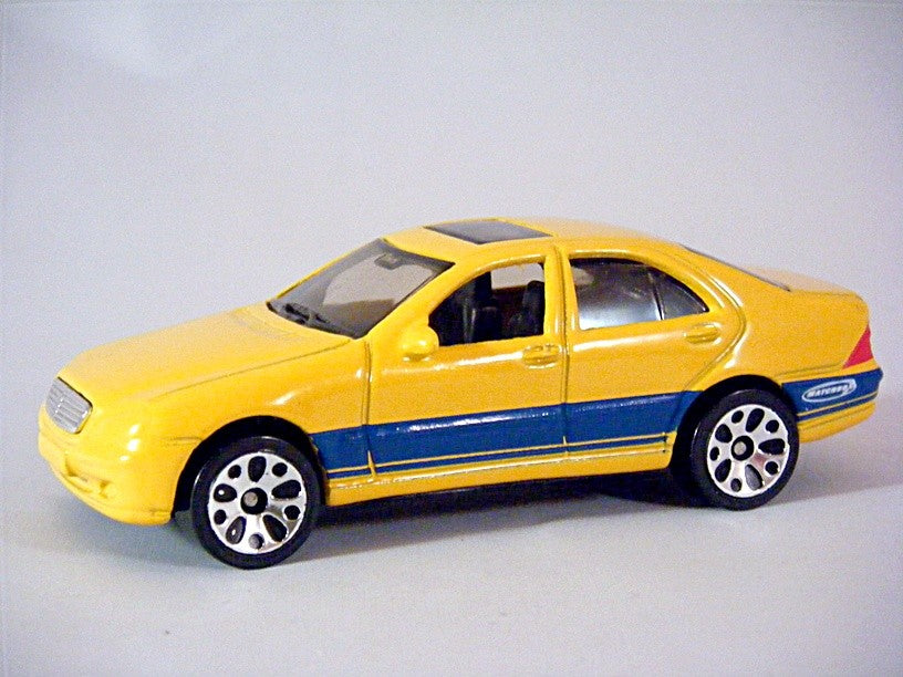 Matchbox Mercedes-Benz S-500 Sedan