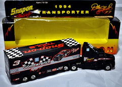 Matchbox Super Stars Dale Earnhardt  1994 Goodwrench Snap-On Tools Racing Transporter