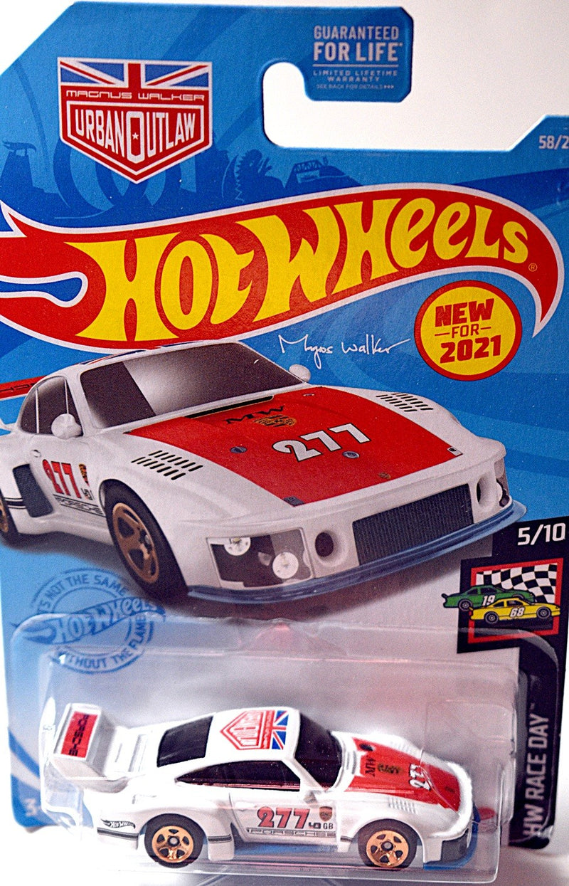 Hot Wheels - Magnus Walker Urban Outlaw Porsche 935 Race Car