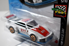 Hot Wheels - Magnus Walker Urban Outlaw Porsche 935 Race Car
