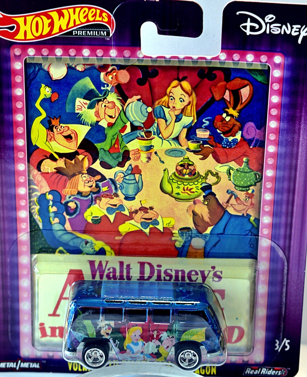 Hot Wheels  Pop Culture -Disney  - Alice in Wonderland Volkswagen Deluxe Station Wagon