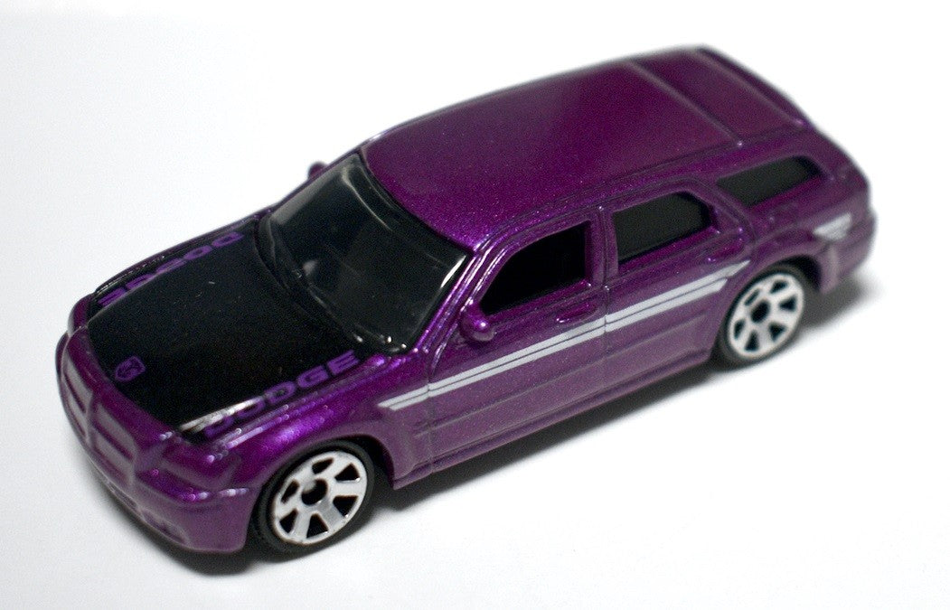 Matchbox Dodge Magnum Station Wagon