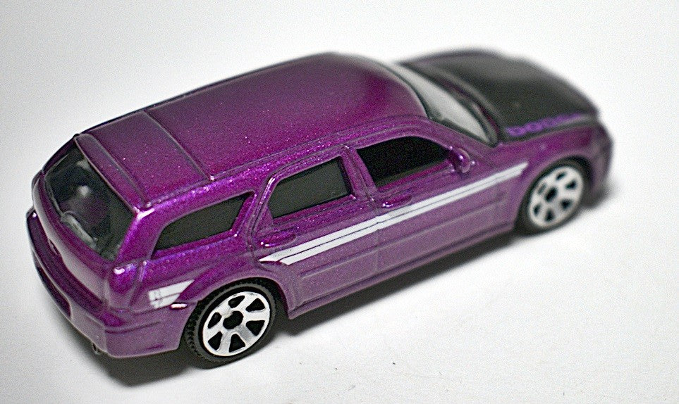 Matchbox Dodge Magnum Station Wagon