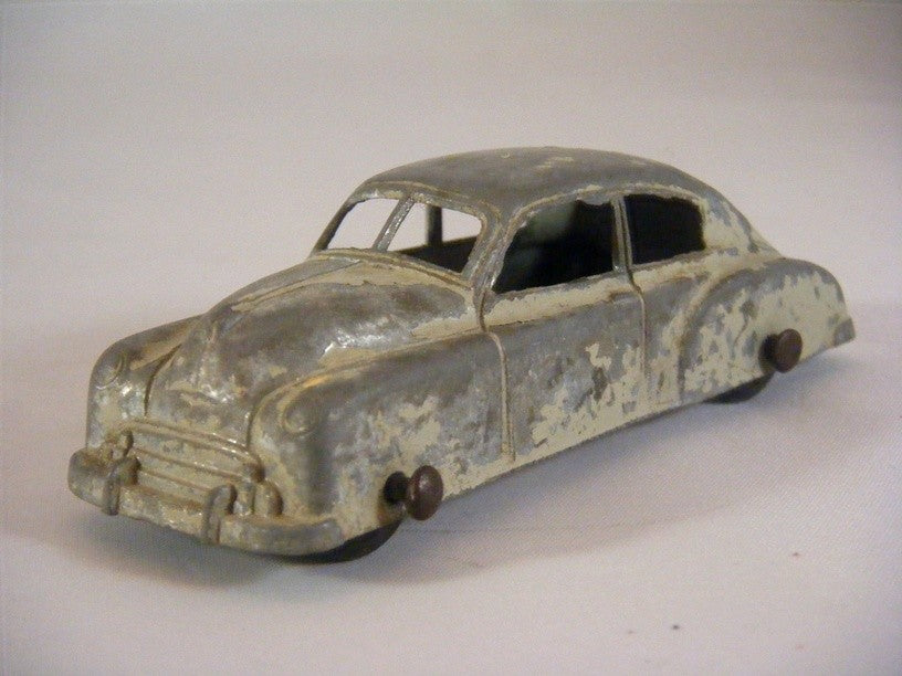 Tootsietoy 1950 Chevrolet Fastback - Fleetline