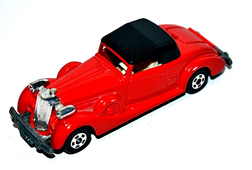 Tomica Pocket Cars - 1937 Packard Coupe Roadster