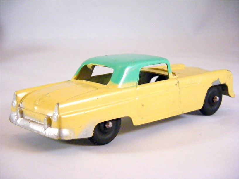 Tootsietoy 1955 Ford Thunderbird Coupe