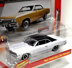 Johnny Lightning Muscle Cars USA - 1967 Chevrolet Chevelle Malibu