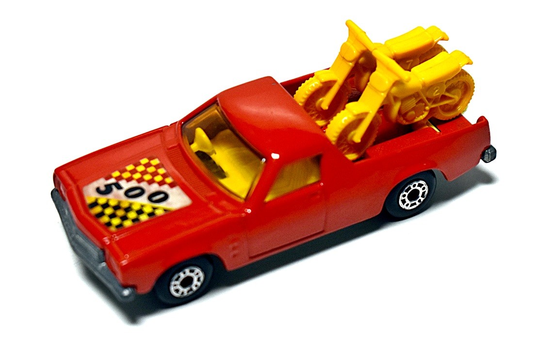Matchbox Holden UTE Pickup with Dirt Bikes