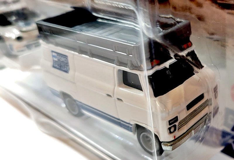 Hot Wheels Car Culture - Team Transport - Ford RS 200 Rally car and Rally Support Van