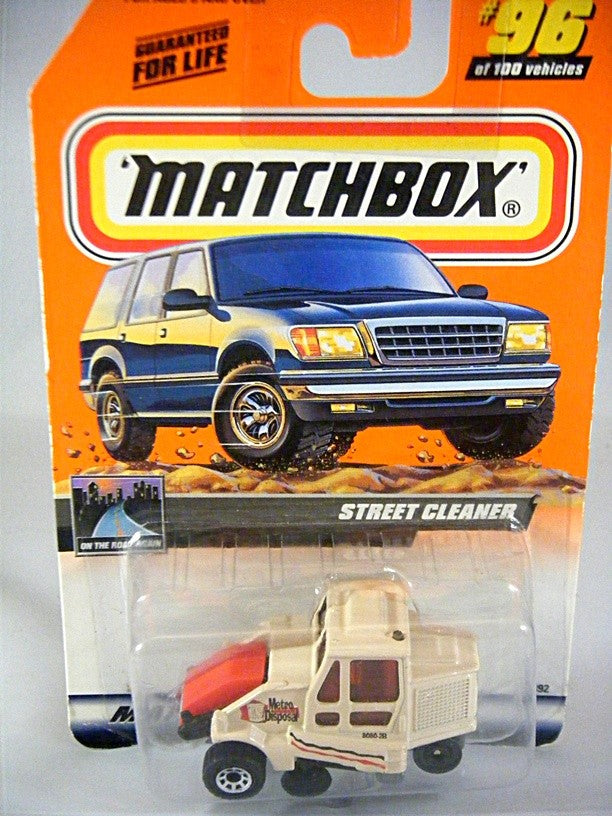 Matchbox 2000 Millennium Logo Chase Series - Street Cleaner