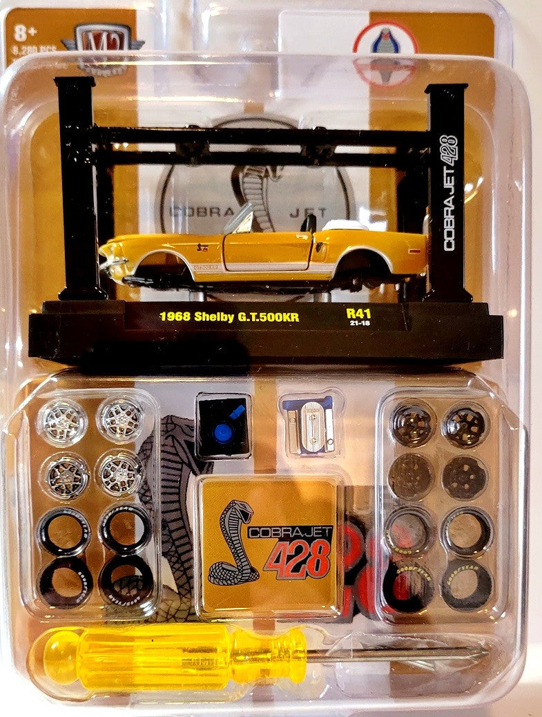 M2 Machines Model Kits -  Shelby - 1968 Ford Mustang Shelby GT KR500 Convertible