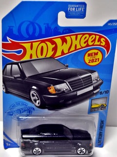 Hot Wheels - Mercedes-Benz 500 E