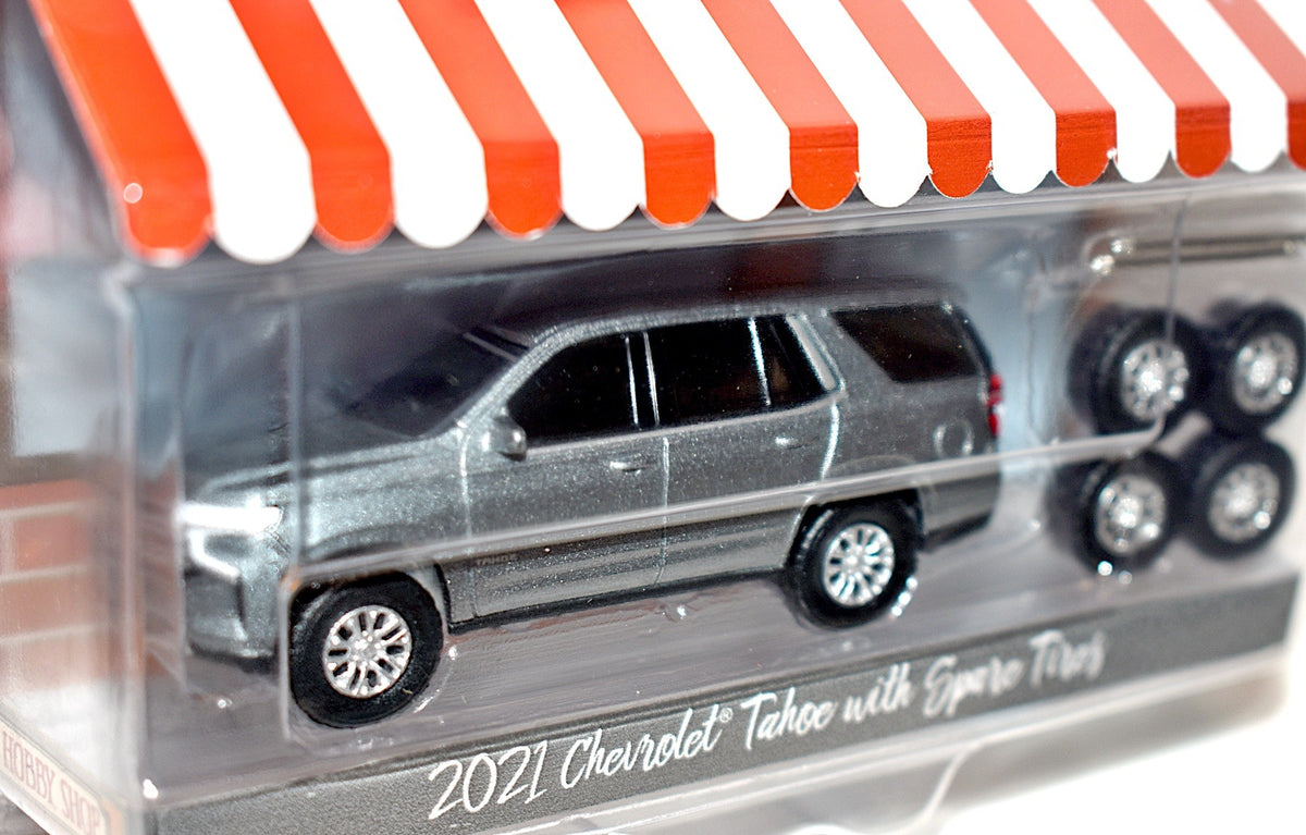 Greenlight Hobby Shop - 2021 Chevrolet Tahoe with spare tires