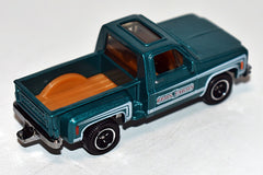 Matchbox 1975 Chevrolet Stepside Brothers Farm Truck