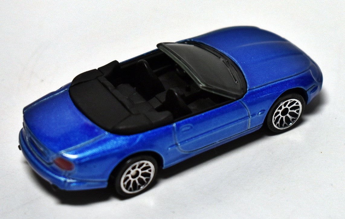 Matchbox Jaguar XK 8 Convertible