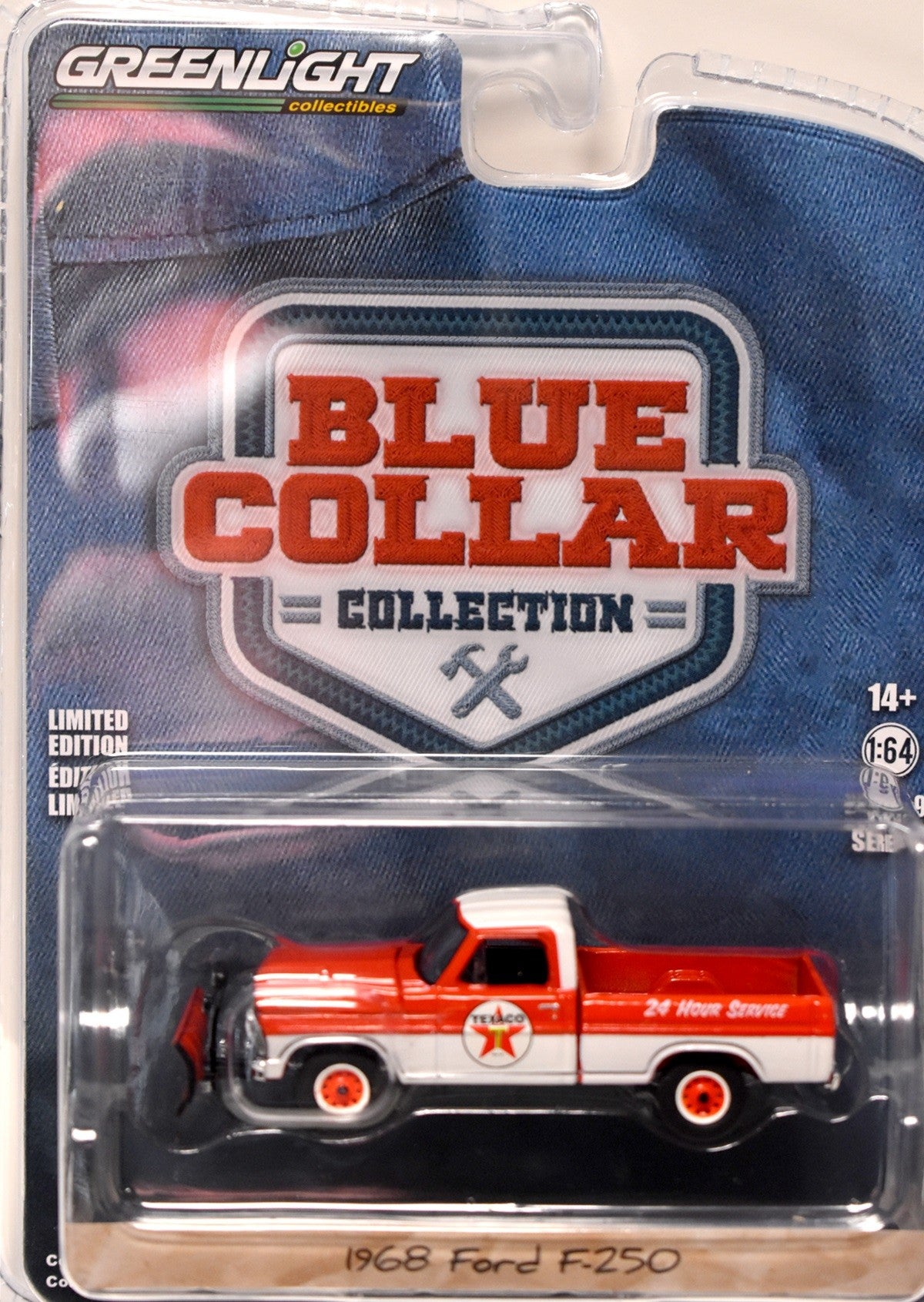 Greenlight - Blue Collar -  Texaco 1968 Ford F-250 with Snowplow