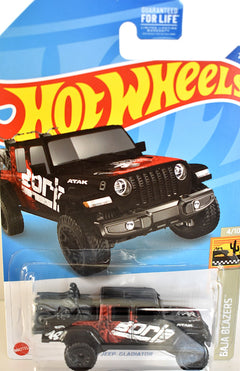 Hot Wheels - Jeep Gladiator Rubicon with Motorcycles