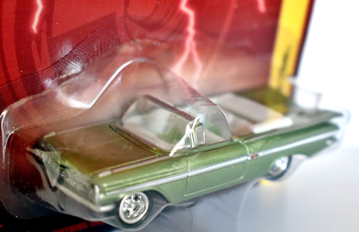Johnny Lightning Forever 64 1959 Chevrolet Impala Convertible
