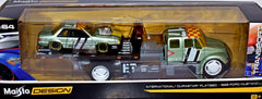 Maisto - Transport -  1988 Fox Body Ford Mustang LX Race Car & International Durastar Transporter Set