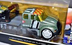 Maisto - Transport -  1988 Fox Body Ford Mustang LX Race Car & International Durastar Transporter Set