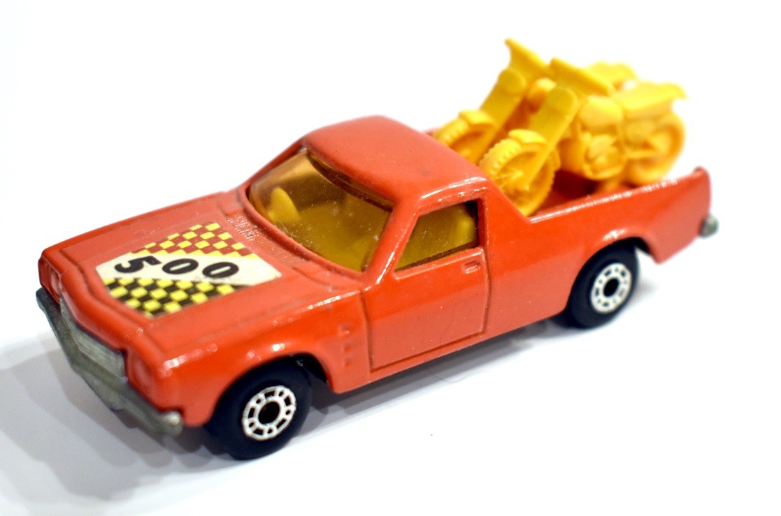 Matchbox Holden UTE Pickup with Dirt Bikes