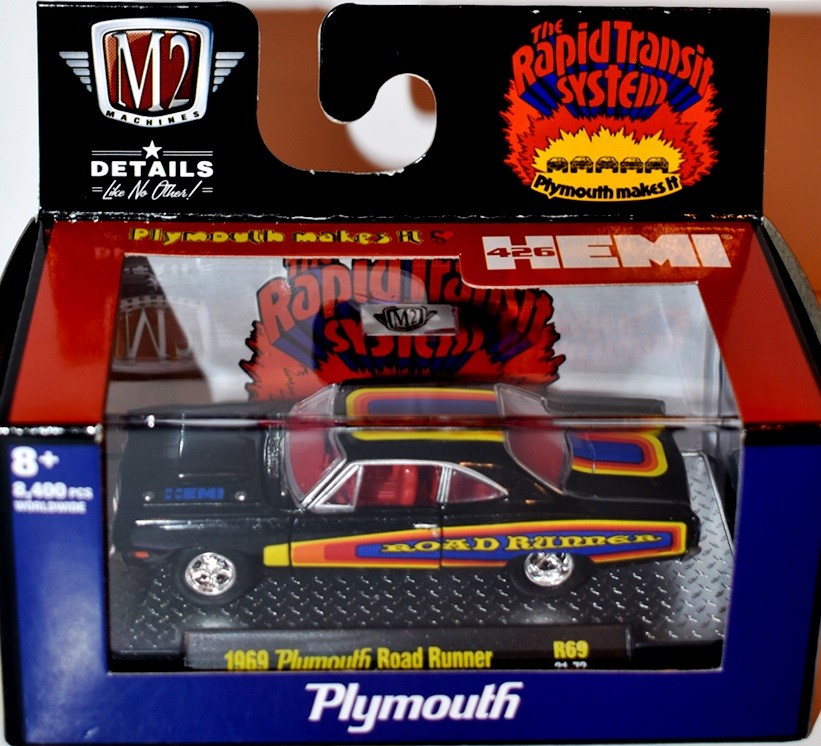 M2 Machines Auto-Thentics - 1969 Plymouth Road Runner