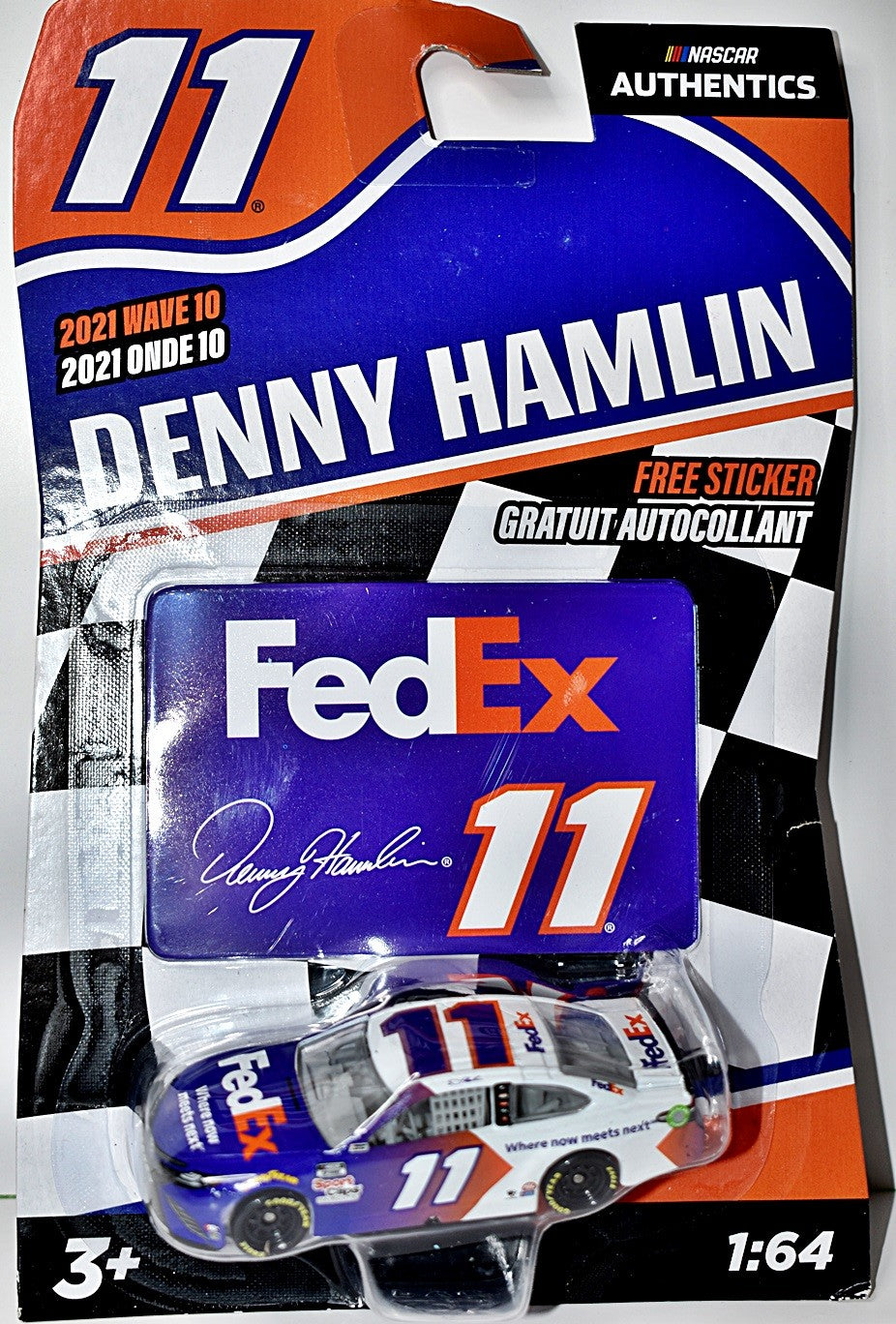 Lionel NASCAR Authentics - Denny Hamlin FEDEX Toyota Camry