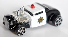 Maisto - Fontana Police Dept 32 Ford 3 Window Hot Rod Police Car