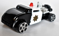 Maisto - Fontana Police Dept 32 Ford 3 Window Hot Rod Police Car