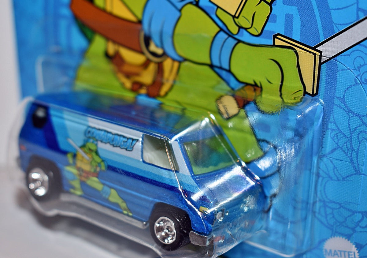 Hot Wheels Premium - Teenage Mutant Ninja Turtles - Leonardo's 70's Custom Van