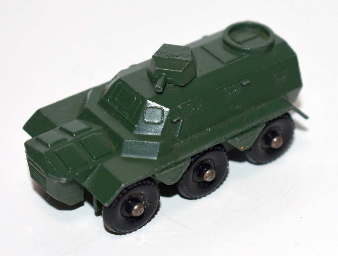 Matchbox Regular Wheels (MB54A) Saracen Military Personnel Carrier