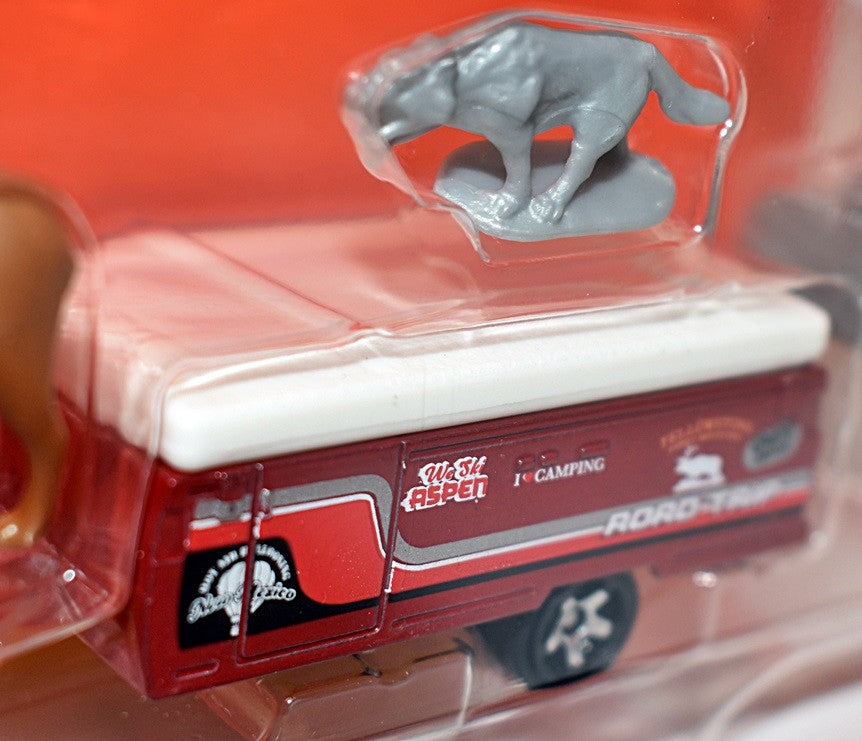Matchbox Hitch & Haul - Dodge Durango & Camper Trailer