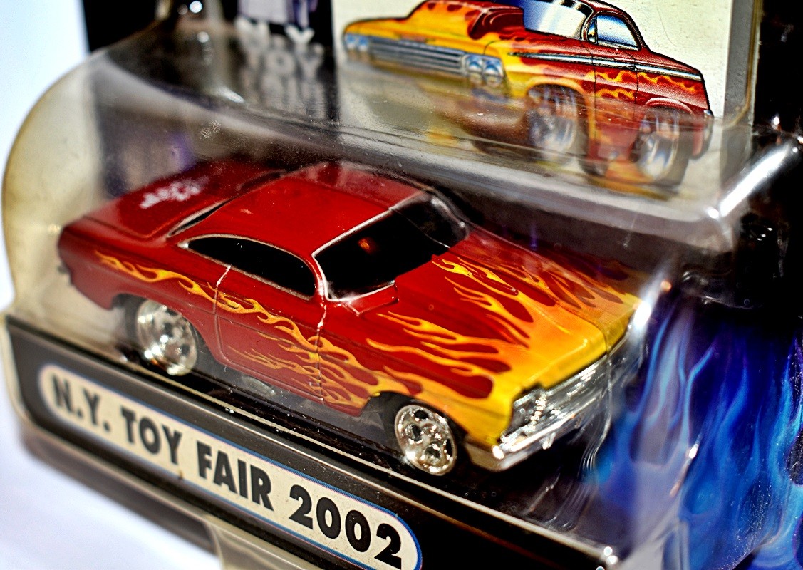 Muscle Machines Rare 2002 NY Toy Fair event car - 1962 Chevy Bel Air Bubbletop