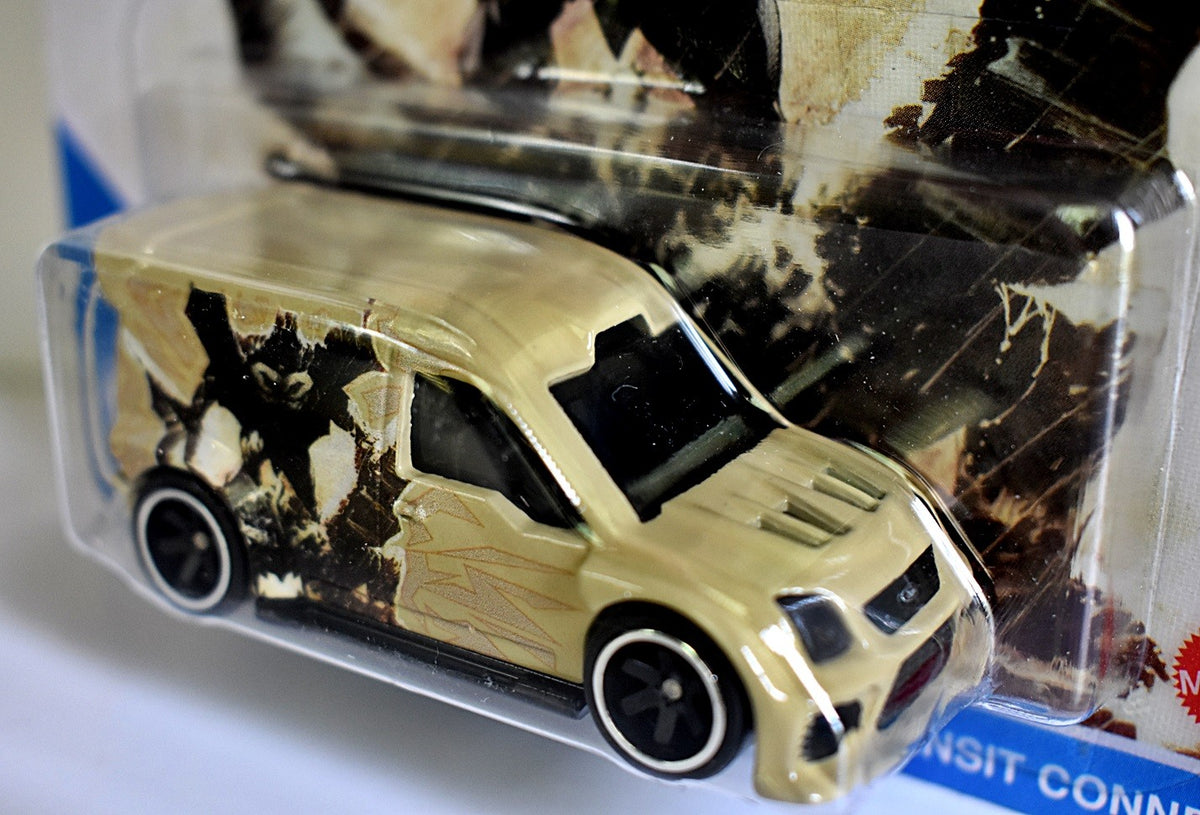 Hot Wheels Premium - Batman - Ford Transit Connect