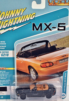 Johnny Lightning Classic Gold - 1999 Mazda MX-5 Miata