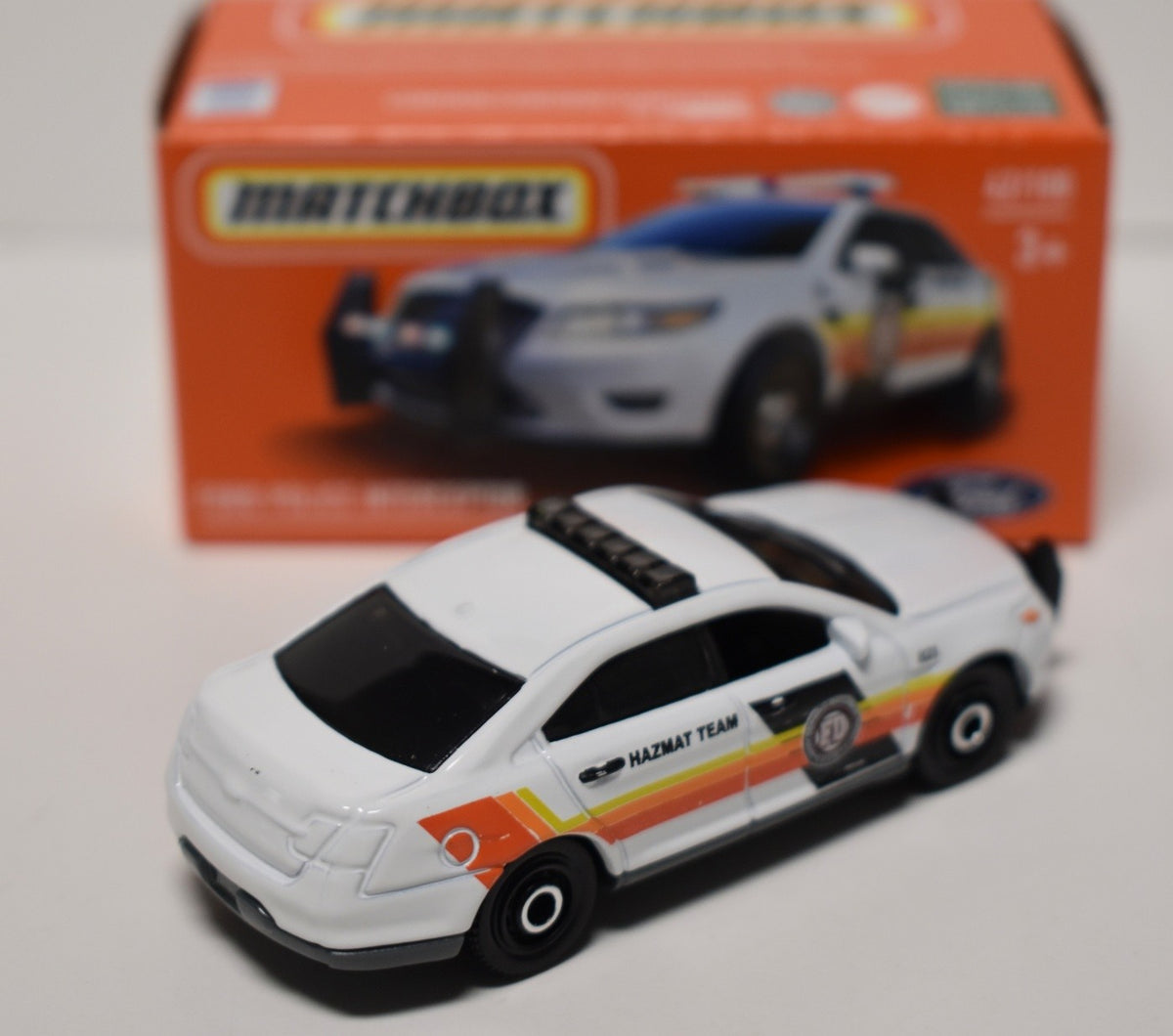 Matchbox  Power Grabs Fire Department Hazmat Team Ford Interceptor