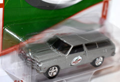 Johnny Lightning Muscle Cars - 1965 Chevrolet Chevelle 2-door Station Wagon - Turtle Wax