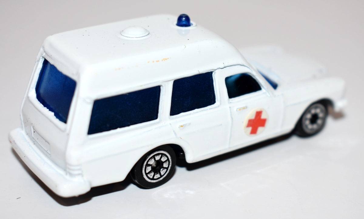 Corgi Juniors - Super Rare Factory Pre-Pro Sample - Mercedes "Binz" Ambulance