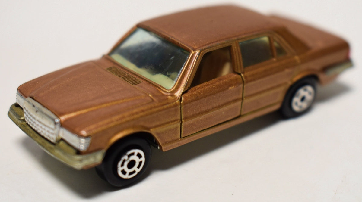 Yatming - Mercedes-Benz 450 SEL Sedan