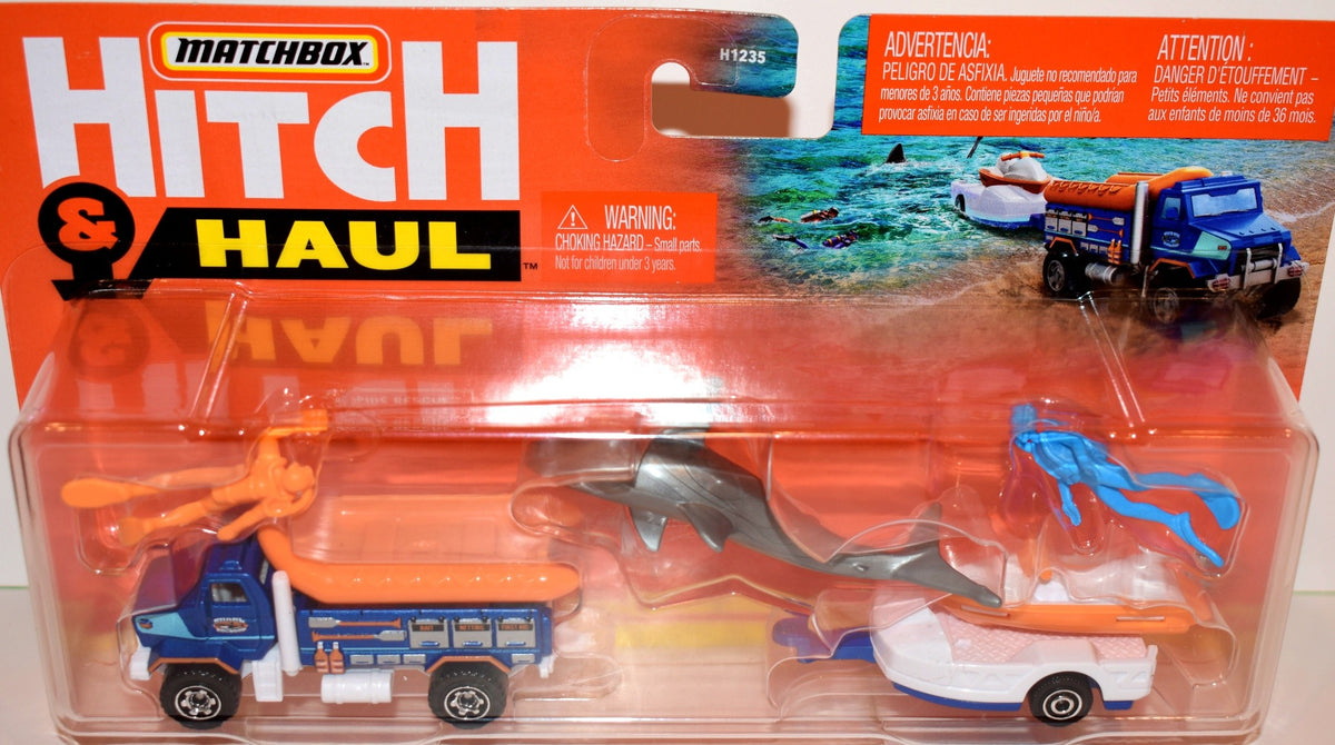 Matchbox Hitch & Haul - Shark Roundup Set - Rapids Rescue Truck and Waverunner Trailer